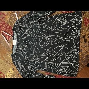 Black 3/4 sleeve blouse